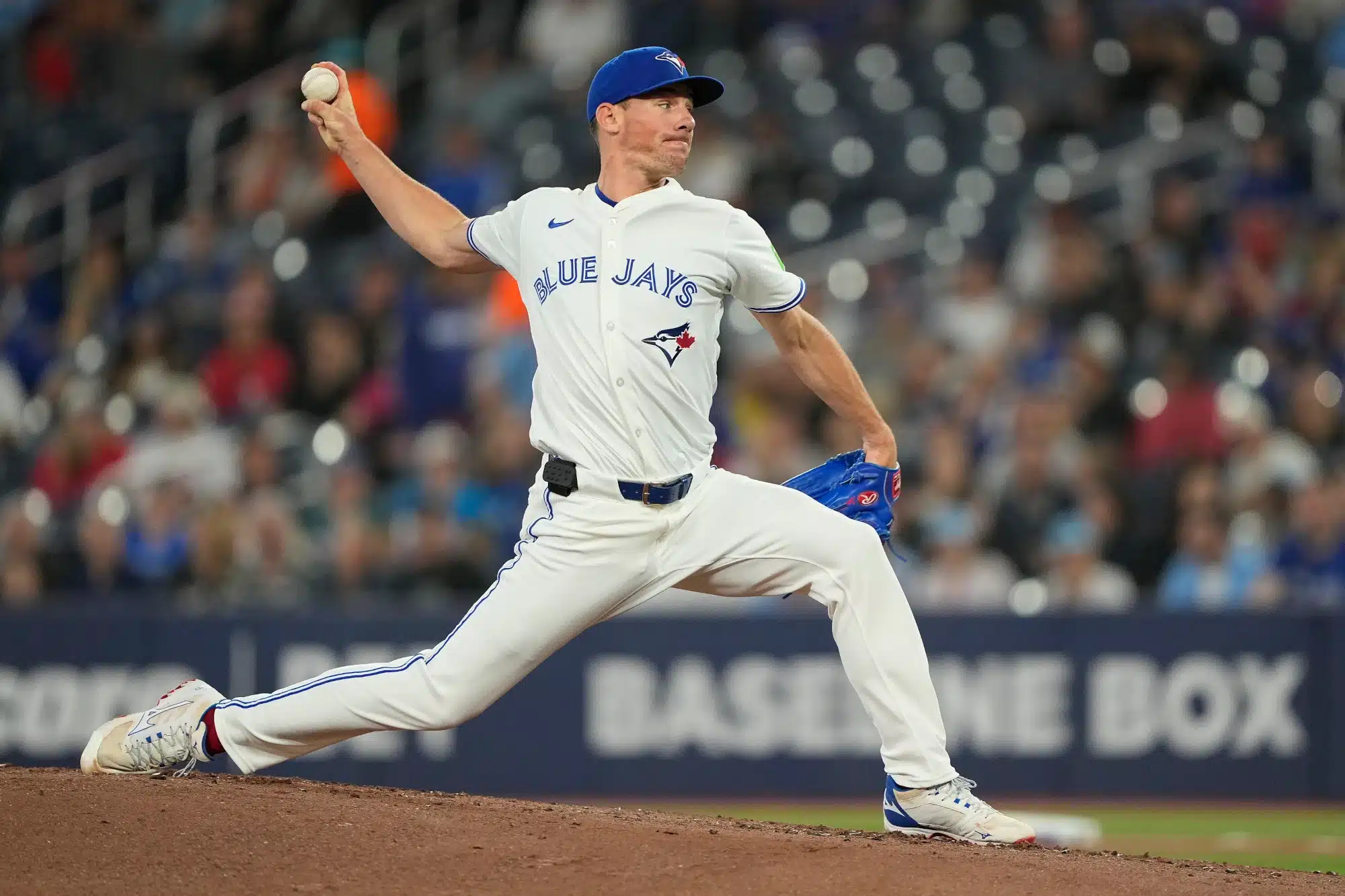 Jun 5, 2025; Toronto, Ontario, CAN; Toronto Blue Jays starting pitcher Chris Bassitt (40) to the Philadelphia Phillies during the second inning at Rogers Centre.