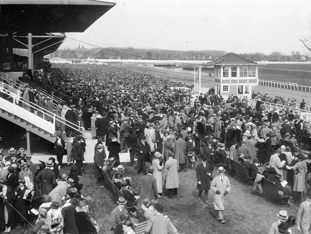 1924 - Crowds at old Woodbine racetrack, later known as Greenwwod Raceway, once located on the south side of Queen St E, between Coxwell Ave and Woodbine Ave.
